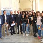 Il rettore Francesco Basile e il direttore generale Candeloro Bellantoni con lo staff di studenti