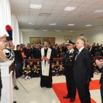 Il momento della 'svelata' del busto dedicato al generale Dalla Chiesa
