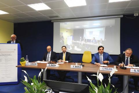 Da sinistra il prof. Basile, il dott., Bonaccorsi, l'assessore Razza, il sindaco Pogliese e il prof. Sessa