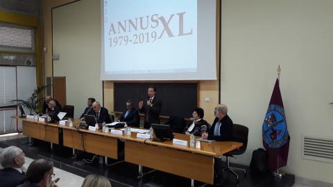 Il tavolo dei relatori