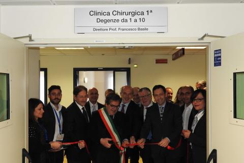 Il taglio del nastro