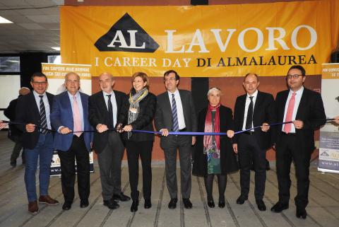 Career Day, taglio del nastro 