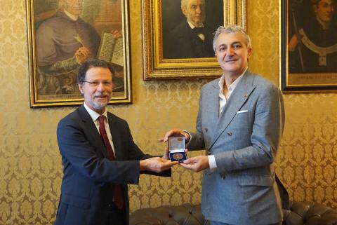 un momento dell’incontro tra i rettori Francesco Priollo e Maurizio Oliviero al Palazzo centrale