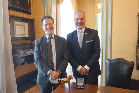 Il rettore Francesco Priolo e l'ambasciatore svedese Jan Björklund