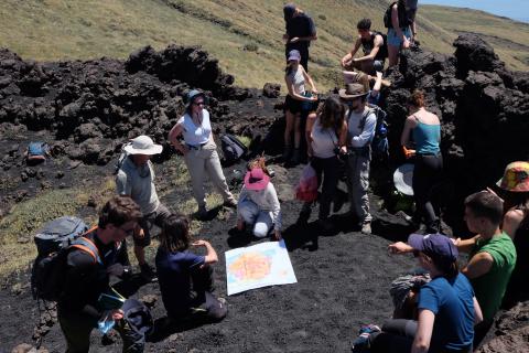 Un momento delle attività sull'Etna