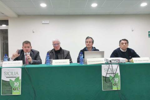 Il tavolo dei relatori