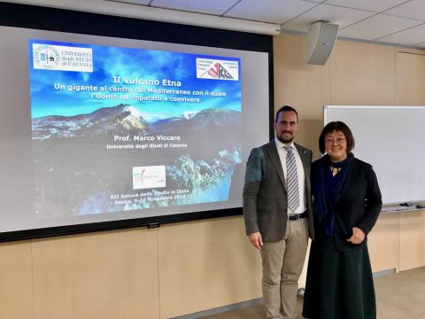 Il prof. Marco Viccaro