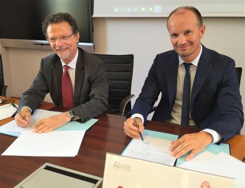 In foto il rettore Francesco Priolo e il direttore delle Relazioni internazionali della Ens Cedric Guillerme