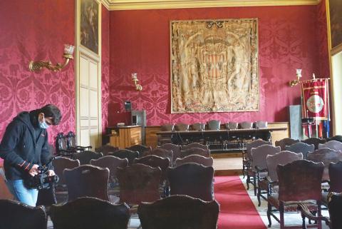 Un momento delle riprese nell'aula magna del Palazzo centrale
