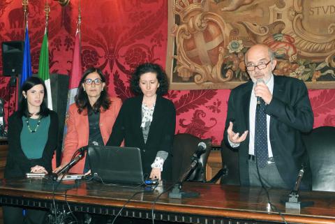 Il rettore Francesco Basile illustra il bando Erasmus