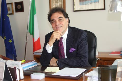 Il prof. Filippo Drago