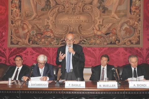 Da sinistra i docenti Marcello Migliore, Luigi Santambrogio, Francesco Basile, Michael Mueller e Antonio Biondi