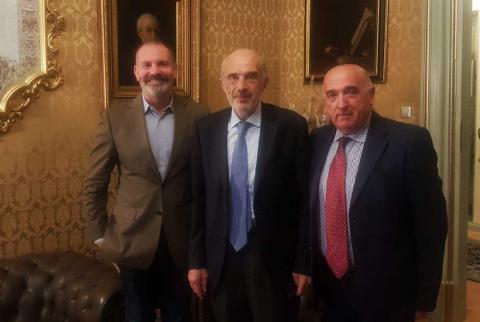 Da sinistra il prof. Bordonaro, il rettore Basile e il vicesindaco Oriti