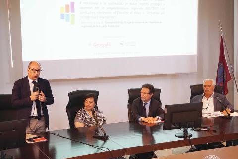 Un momento dell'intervento del dott. Carmelo Frittitta