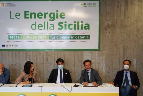 l’intervento del rettore Francesco Priolo